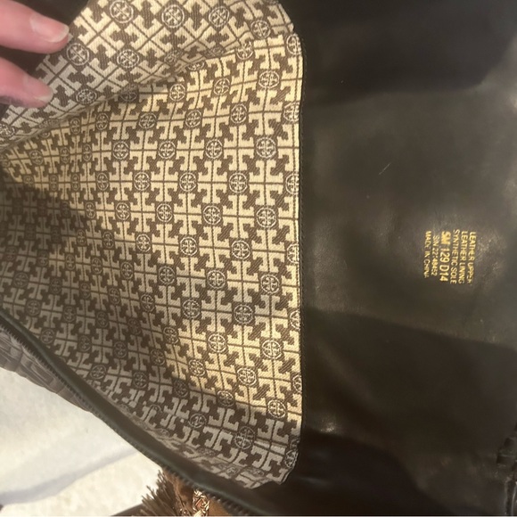 Tory Burch black quilted leather Miller riding boots, size 5.  Worn twice. - Picture 11 of 16